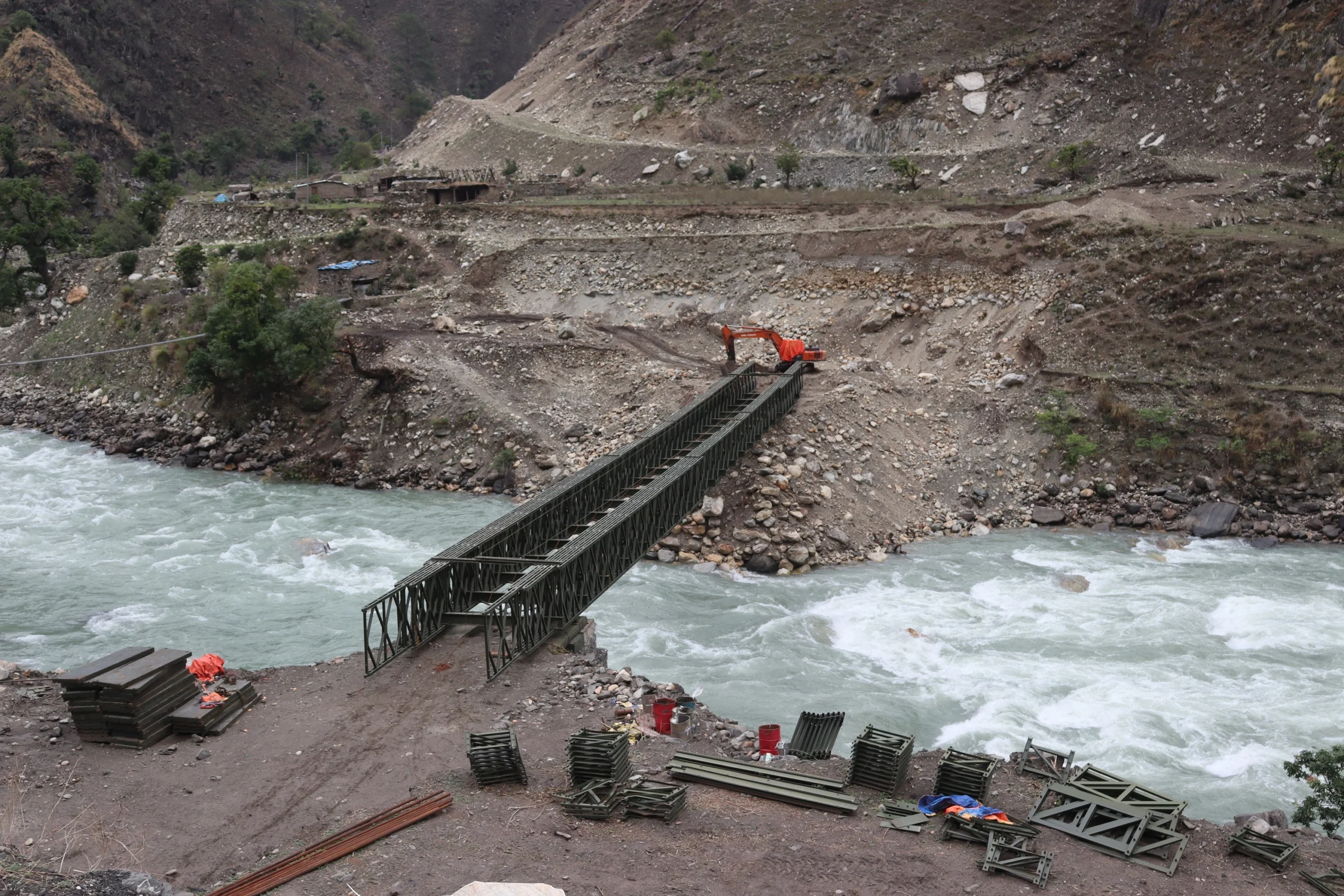 bailey-bridge-nergat-mugu-locals-free-from-risk