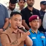 home-minister-gurung-meets-microcredit-victims-nijgadh