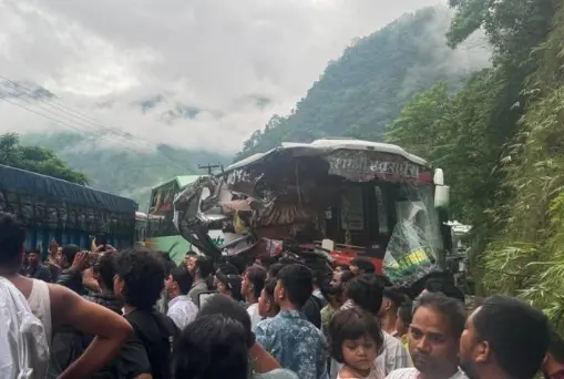 jalbire-vehicle-collision-26-injured-mugling-narayangadh-road