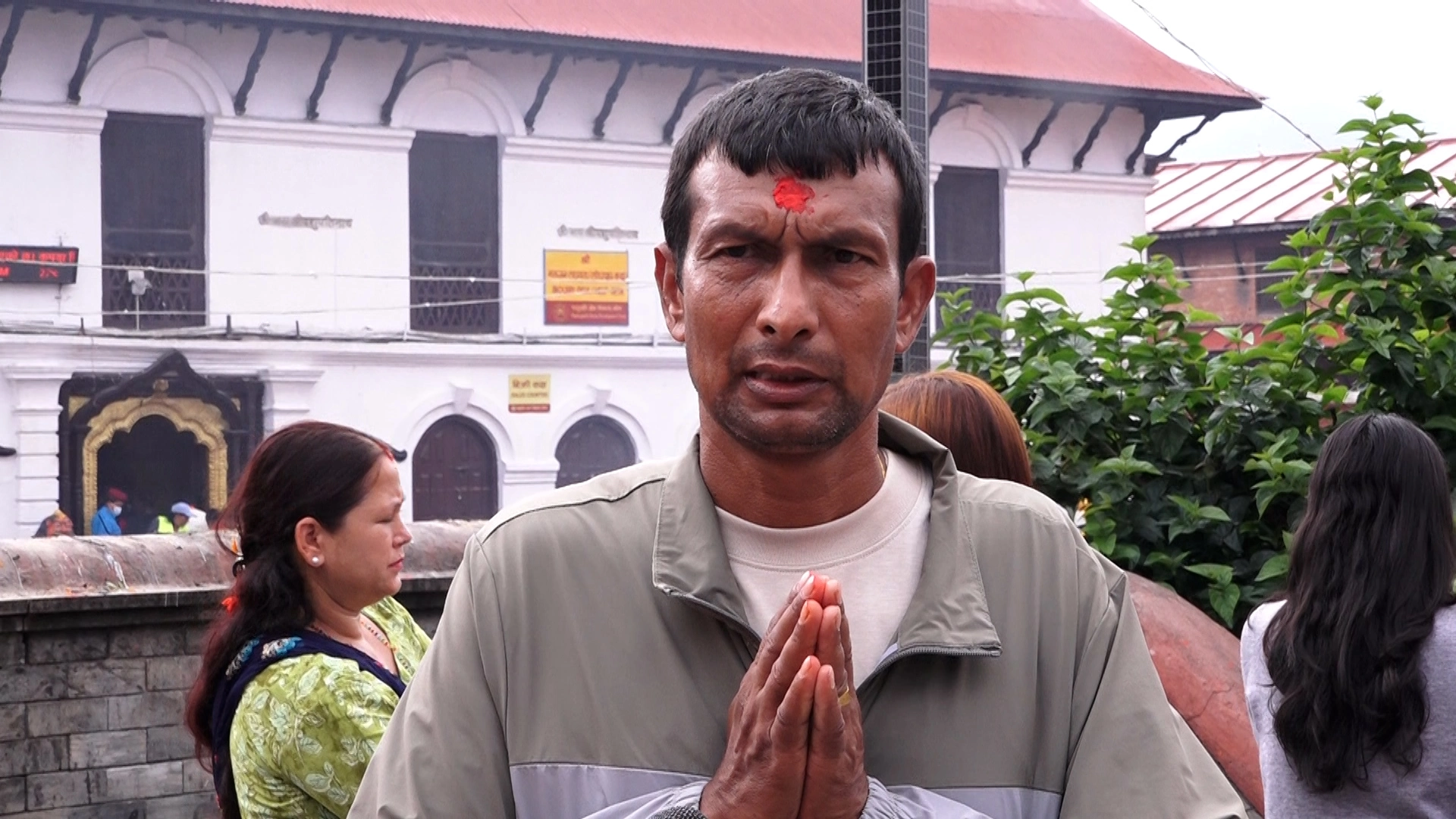 pashupatinath-shrawan-monday-smooth-darshan-devotees